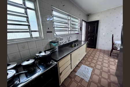 Casa à venda com 316m², 3 quartos e 2 vagas Casa à venda com 316m², 3 quartos e 2 vagasCozinha