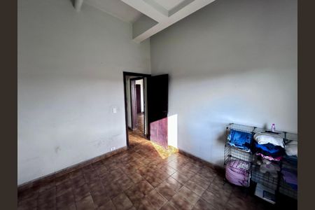 Casa à venda com 316m², 3 quartos e 2 vagas Casa à venda com 316m², 3 quartos e 2 vagasQuarto de Serviço