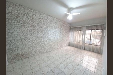 Sala de casa para alugar com 2 quartos, 116m² em Parque Sao Vicente, São Vicente