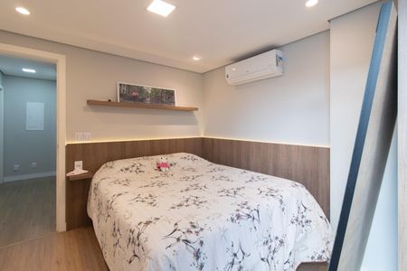 Casa de condomínio à venda com 220m², 3 quartos e 3 vagasQuarto 1