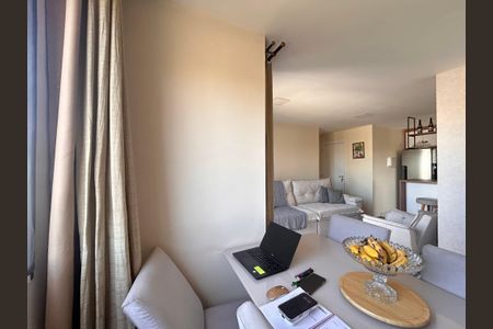 Apartamento à venda com 58m², 2 quartos e 1 vagaSala