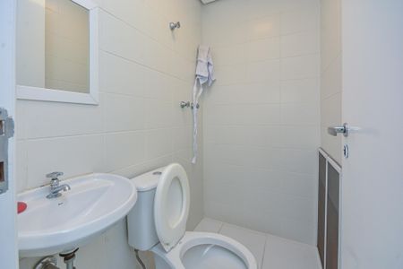 Apartamento para alugar com 266m², 4 quartos e 4 vagasBanheiro de serviço