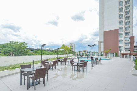 Apartamento para alugar com 266m², 4 quartos e 4 vagasÁrea comum - Piscina