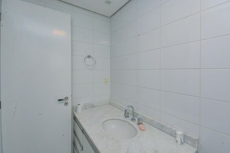 Apartamento para alugar com 266m², 4 quartos e 4 vagasBanheiro da Suíte 1
