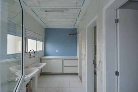 Apartamento para alugar com 266m², 4 quartos e 4 vagasÁrea de Serviço