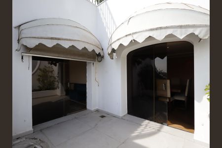 Apartamento à venda com 476m², 4 quartos e 4 vagasVaranda da Sala