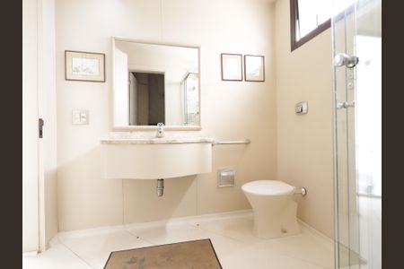 Apartamento à venda com 476m², 4 quartos e 4 vagasBanheiro - 2° andar