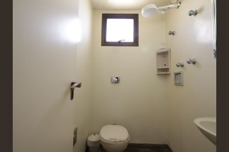 Apartamento à venda com 476m², 4 quartos e 4 vagasBanheiro de serviço