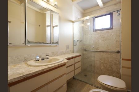 Apartamento à venda com 476m², 4 quartos e 4 vagasBanheiro