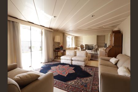 Apartamento à venda com 476m², 4 quartos e 4 vagasSala - 2° andar