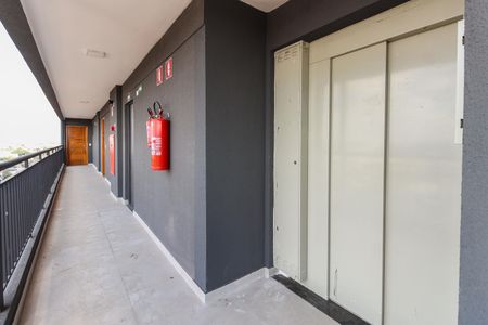 Apartamento à venda com 40m², 2 quartos e 1 vaga Apartamento à venda com 40m², 2 quartos e 1 vagaÁrea Comum