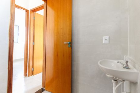 Apartamento à venda com 40m², 2 quartos e 1 vaga Apartamento à venda com 40m², 2 quartos e 1 vagaBanheiro