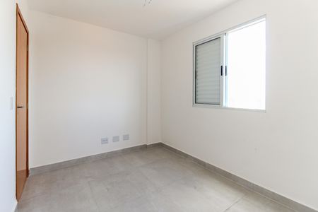 Quarto 1 de apartamento à venda com 2 quartos, 40m² em Parque Sonia, São Paulo