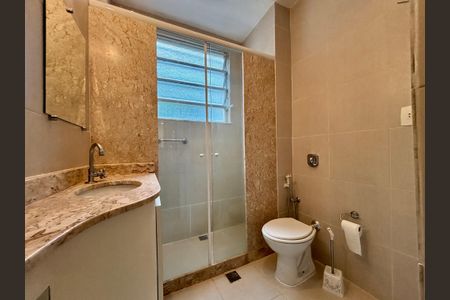 Banheiro social de apartamento à venda com 1 quarto, 47m² em Jardim Botânico, Rio de Janeiro