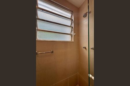 Apartamento à venda com 47m², 1 quarto e sem vaga Apartamento à venda com 47m², 1 quarto e sem vagaBanheiro social - box