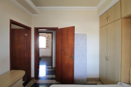 Casa para alugar com 580m², 6 quartos e 4 vagasSuíte 4