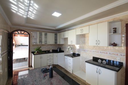 Casa para alugar com 580m², 6 quartos e 4 vagasCozinha 2