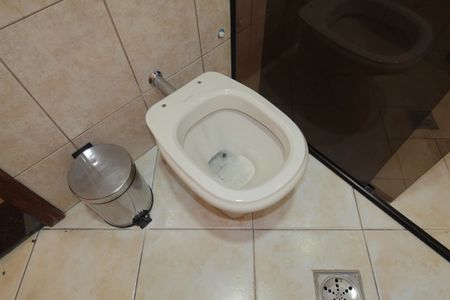 Casa para alugar com 580m², 6 quartos e 4 vagasBanheiro da Suíte 3