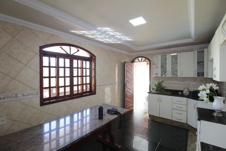 Casa para alugar com 580m², 6 quartos e 4 vagasCozinha 2