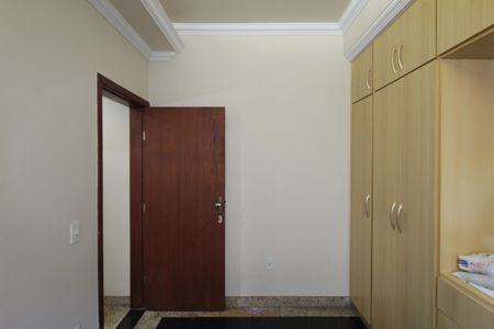 Casa para alugar com 580m², 6 quartos e 4 vagasQuarto