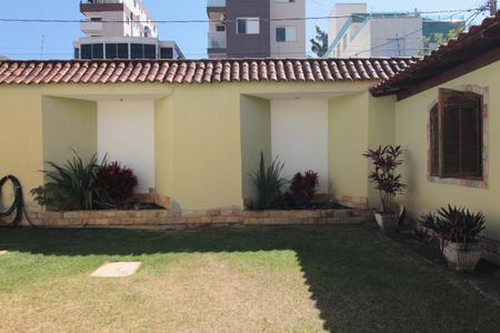 Casa para alugar com 580m², 6 quartos e 4 vagasÁrea comum