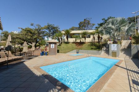 Casa de condomínio à venda com 130m², 3 quartos e 2 vagas Casa de condomínio à venda com 130m², 3 quartos e 2 vagasÁrea comum - Piscina