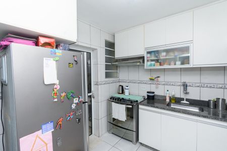 Casa de condomínio à venda com 130m², 3 quartos e 2 vagas Casa de condomínio à venda com 130m², 3 quartos e 2 vagasCozinha