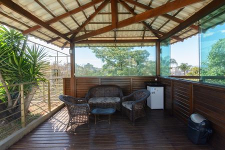 Casa de condomínio à venda com 130m², 3 quartos e 2 vagas Casa de condomínio à venda com 130m², 3 quartos e 2 vagasÁrea comum