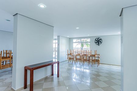 Apartamento à venda com 76m², 3 quartos e 2 vagas Apartamento à venda com 76m², 3 quartos e 2 vagasSalão de Festas