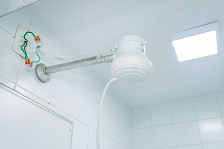 Apartamento à venda com 76m², 3 quartos e 2 vagas Apartamento à venda com 76m², 3 quartos e 2 vagasBanheiro de serviço