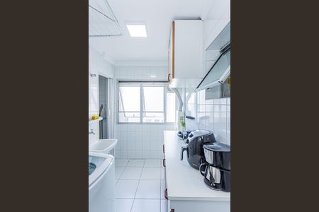 Apartamento à venda com 76m², 3 quartos e 2 vagas Apartamento à venda com 76m², 3 quartos e 2 vagasÁrea de Serviço