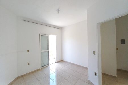Casa à venda com 375m², 2 quartos e 4 vagas Casa à venda com 375m², 2 quartos e 4 vagasQuarto 1