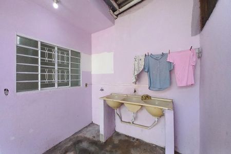 Casa à venda com 375m², 2 quartos e 4 vagas Casa à venda com 375m², 2 quartos e 4 vagasÁrea de Serviço