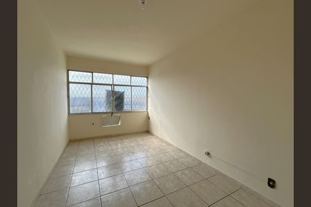 Apartamento para alugar com 2 quartos, 100m² em Vila Valqueire, Rio de Janeiro