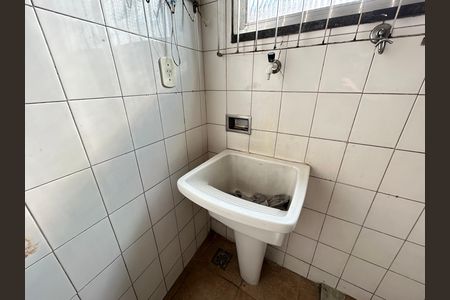 Apartamento para alugar com 100m², 2 quartos e sem vagaÁrea de Serviço