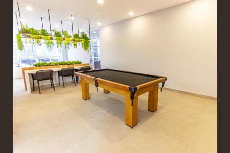 Apartamento para alugar com 53m², 2 quartos e 1 vaga Apartamento para alugar com 53m², 2 quartos e 1 vagaÁrea comum - Salão de Jogos