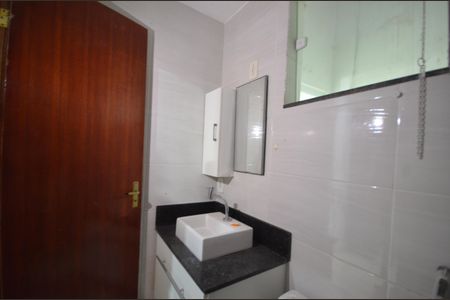 Casa para alugar com 100m², 2 quartos e sem vagaBanheiro Social