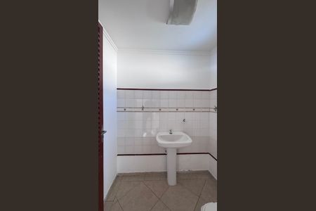 Casa à venda com 130m², 4 quartos e 4 vagas Casa à venda com 130m², 4 quartos e 4 vagasLavabo