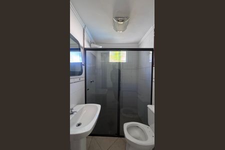 Casa à venda com 130m², 4 quartos e 4 vagas Casa à venda com 130m², 4 quartos e 4 vagasBanheiro da Suíte 2