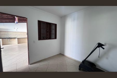 Casa à venda com 130m², 4 quartos e 4 vagas Casa à venda com 130m², 4 quartos e 4 vagasSuíte 2