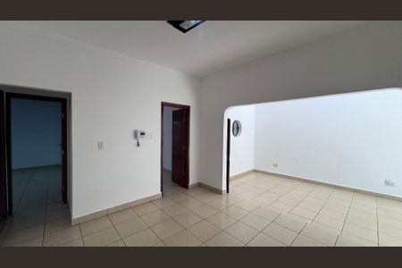 Casa à venda com 130m², 4 quartos e 4 vagas Casa à venda com 130m², 4 quartos e 4 vagasSala de Jantar