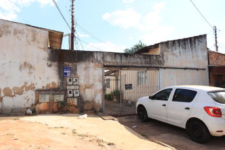 Casa para alugar com 40m², 2 quartos e sem vagaFachada