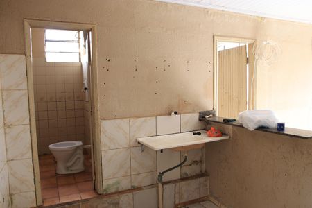 Cozinha de casa para alugar com 2 quartos, 40m² em Jardim Novo Mundo, Goiânia