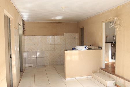 Sala de casa para alugar com 2 quartos, 40m² em Jardim Novo Mundo, Goiânia