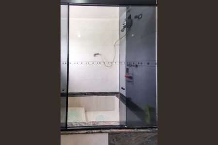 Casa à venda com 132m², 2 quartos e 2 vagasBanheiro da Suíte 