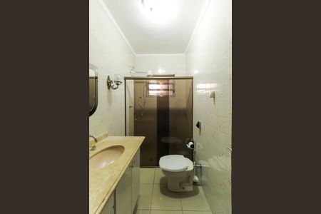 Casa à venda com 132m², 2 quartos e 2 vagasBanheiro