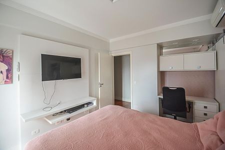 Apartamento à venda com 250m², 3 quartos e 4 vagasQuarto Suíte
