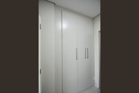 Apartamento à venda com 250m², 3 quartos e 4 vagasQuarto de Serviço