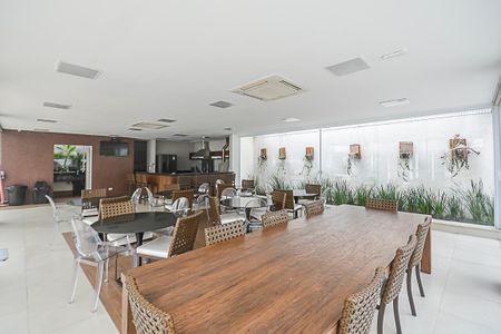 Apartamento à venda com 250m², 3 quartos e 4 vagasÁrea comum - Churrasqueira