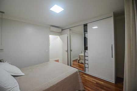 Apartamento à venda com 250m², 3 quartos e 4 vagasQuarto 2 - Suíte